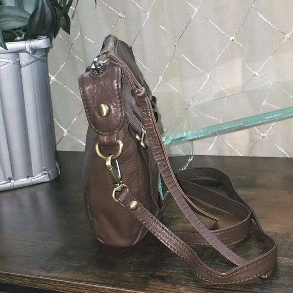 Follis Vintage Pebble Brown Leather Crossbody Bag Preowned Great Condition. - Picture 5 of 7